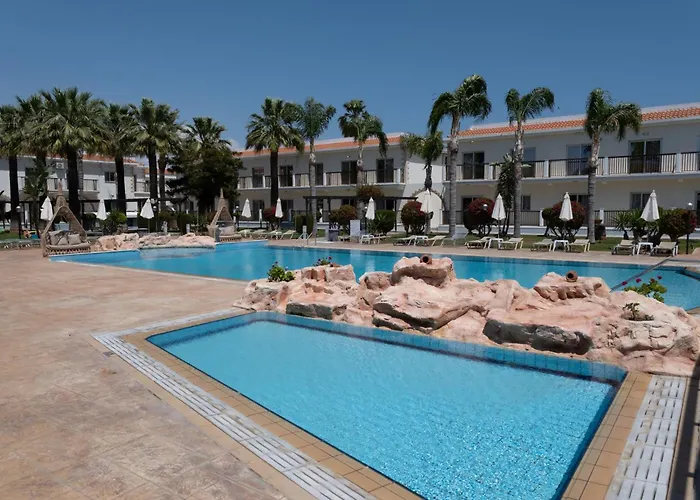 Loutsiana Deluxe Apts Ayia Napa